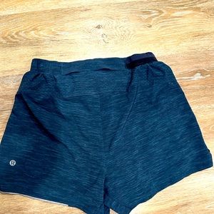 Lulu lemon mens running shorts lined